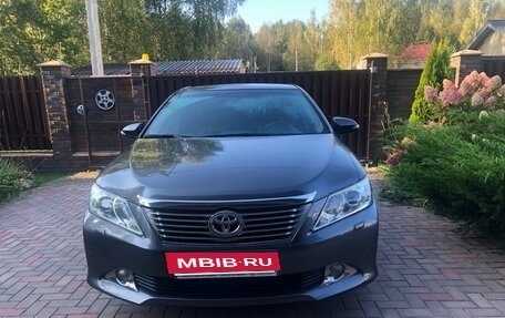 Toyota Camry, 2012 год, 1 485 000 рублей, 2 фотография