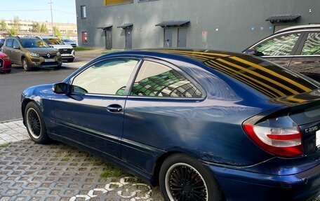 Mercedes-Benz C-Класс, 2001 год, 315 000 рублей, 3 фотография
