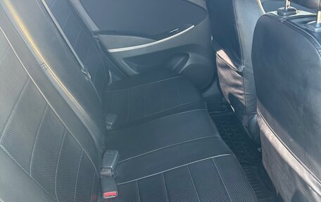 Hyundai Solaris II рестайлинг, 2014 год, 1 100 000 рублей, 13 фотография