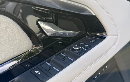 Land Rover Range Rover Evoque II, 2019 год, 3 990 000 рублей, 21 фотография