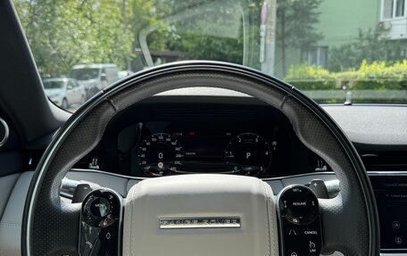 Land Rover Range Rover Evoque II, 2019 год, 3 990 000 рублей, 24 фотография