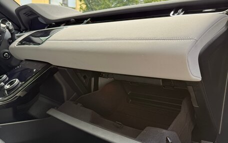 Land Rover Range Rover Evoque II, 2019 год, 3 990 000 рублей, 33 фотография
