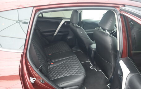 Toyota RAV4, 2016 год, 2 450 000 рублей, 16 фотография