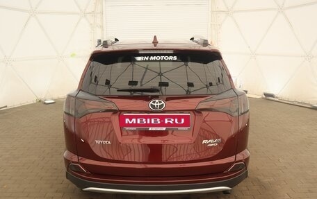 Toyota RAV4, 2016 год, 2 450 000 рублей, 4 фотография