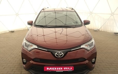 Toyota RAV4, 2016 год, 2 450 000 рублей, 8 фотография