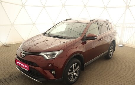 Toyota RAV4, 2016 год, 2 450 000 рублей, 7 фотография