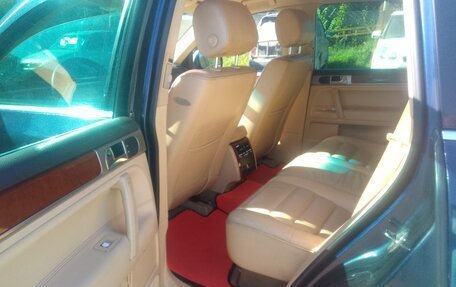 Volkswagen Touareg III, 2003 год, 780 000 рублей, 9 фотография