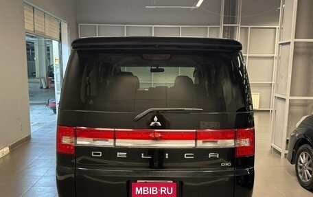Mitsubishi Delica D:5 I, 2018 год, 2 497 000 рублей, 7 фотография