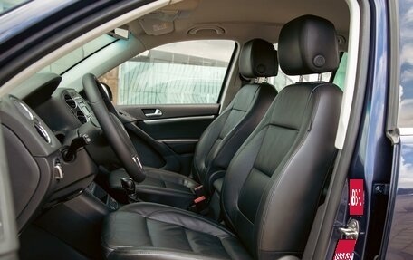 Volkswagen Tiguan I, 2012 год, 995 000 рублей, 11 фотография