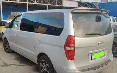 Hyundai Grand Starex Grand Starex I рестайлинг 2, 2009 год, 690 000 рублей, 1 фотография