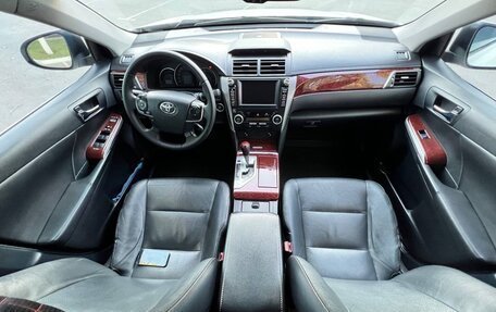 Toyota Camry, 2013 год, 1 700 000 рублей, 8 фотография