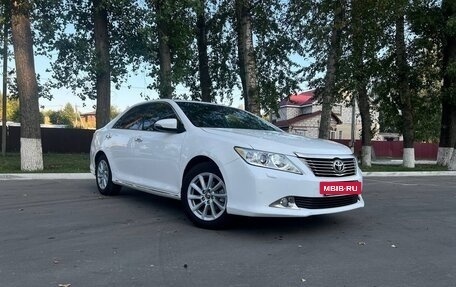 Toyota Camry, 2013 год, 1 700 000 рублей, 4 фотография