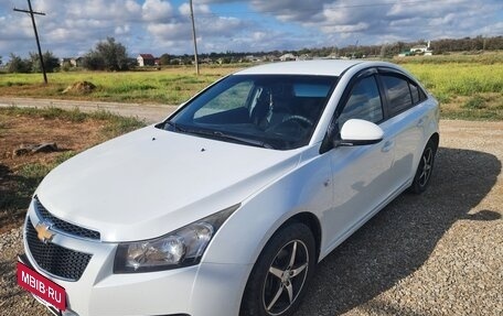 Chevrolet Cruze II, 2012 год, 900 000 рублей, 2 фотография