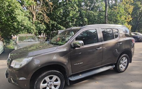 Chevrolet TrailBlazer II, 2014 год, 1 600 000 рублей, 2 фотография