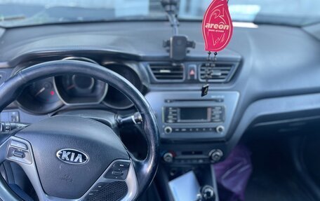 KIA Rio III рестайлинг, 2015 год, 560 000 рублей, 6 фотография