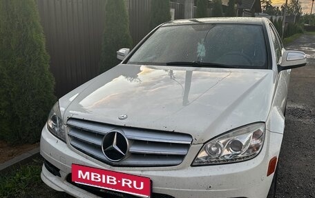 Mercedes-Benz C-Класс, 2009 год, 1 300 000 рублей, 2 фотография