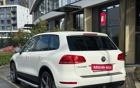 Volkswagen Touareg III, 2011 год, 2 099 000 рублей, 7 фотография