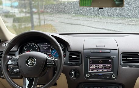 Volkswagen Touareg III, 2011 год, 2 099 000 рублей, 33 фотография