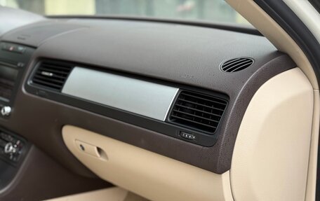 Volkswagen Touareg III, 2011 год, 2 099 000 рублей, 36 фотография