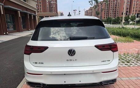 Volkswagen Golf VIII, 2022 год, 2 034 000 рублей, 7 фотография
