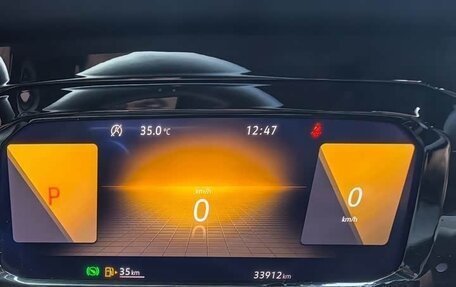 Volkswagen Golf VIII, 2022 год, 2 034 000 рублей, 14 фотография