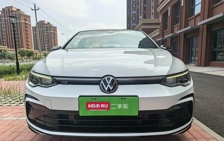 Volkswagen Golf VIII, 2022 год, 2 034 000 рублей, 5 фотография