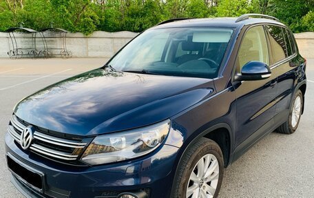 Volkswagen Tiguan I, 2012 год, 1 230 000 рублей, 3 фотография