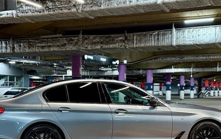 BMW 5 серия, 2019 год, 2 450 000 рублей, 8 фотография