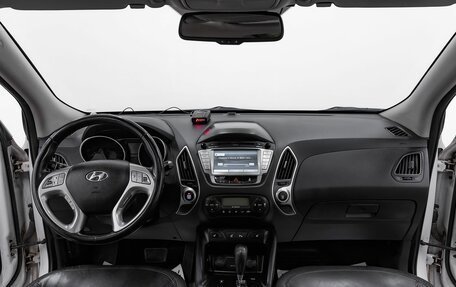 Hyundai ix35 I рестайлинг, 2015 год, 1 195 000 рублей, 9 фотография