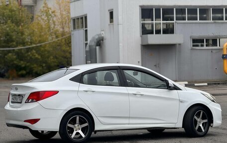 Hyundai Solaris II рестайлинг, 2013 год, 575 000 рублей, 9 фотография