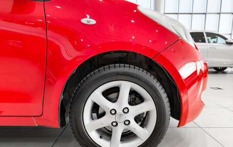 Toyota Yaris III рестайлинг, 2007 год, 420 000 рублей, 18 фотография
