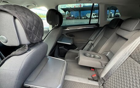 Volkswagen Tiguan II, 2018 год, 2 750 000 рублей, 7 фотография