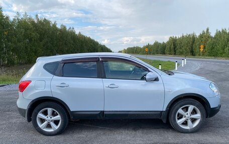 Nissan Qashqai, 2007 год, 850 000 рублей, 2 фотография