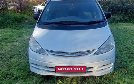 Toyota Estima III рестайлинг -2, 2001 год, 690 000 рублей, 1 фотография