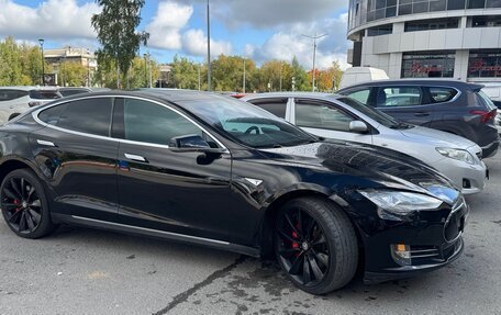 Tesla Model S I, 2015 год, 2 150 000 рублей, 2 фотография