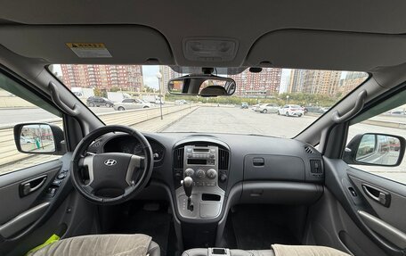 Hyundai Grand Starex Grand Starex I рестайлинг 2, 2011 год, 1 550 000 рублей, 3 фотография