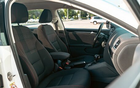 Volkswagen Jetta VI, 2018 год, 1 095 000 рублей, 20 фотография