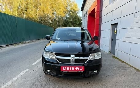 Dodge Journey I, 2009 год, 650 000 рублей, 2 фотография