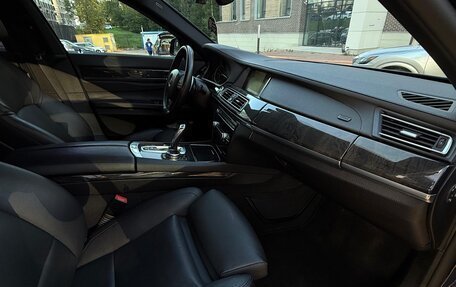 BMW 7 серия, 2014 год, 2 599 000 рублей, 13 фотография