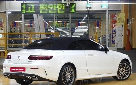 Mercedes-Benz E-Класс, 2021 год, 4 893 732 рублей, 2 фотография