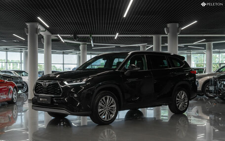 Toyota Highlander, 2025 год, 5 500 000 рублей, 6 фотография