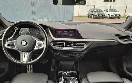 BMW 2 серия F44, 2021 год, 2 499 000 рублей, 17 фотография
