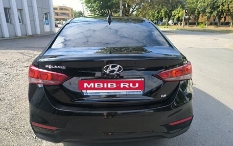 Hyundai Solaris II рестайлинг, 2018 год, 1 150 000 рублей, 5 фотография