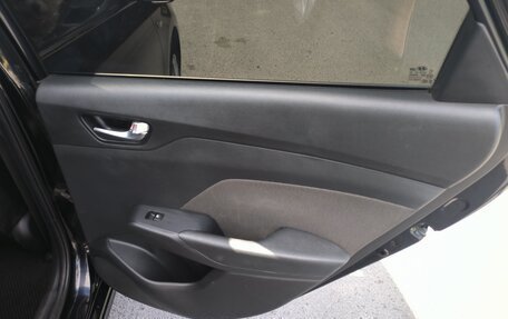 Hyundai Solaris II рестайлинг, 2018 год, 1 150 000 рублей, 13 фотография