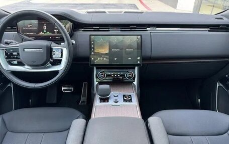 Land Rover Range Rover IV рестайлинг, 2023 год, 12 540 600 рублей, 4 фотография