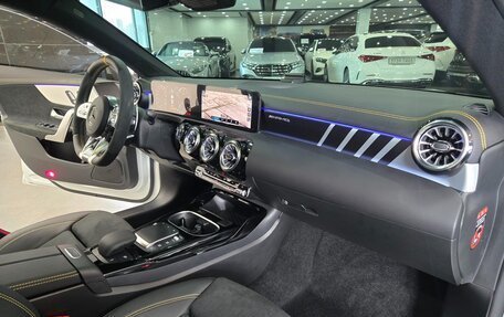 Mercedes-Benz CLA AMG, 2023 год, 6 181 204 рублей, 10 фотография
