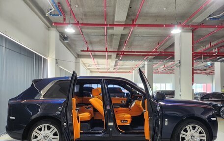 Rolls-Royce Cullinan, 2021 год, 34 726 664 рублей, 2 фотография