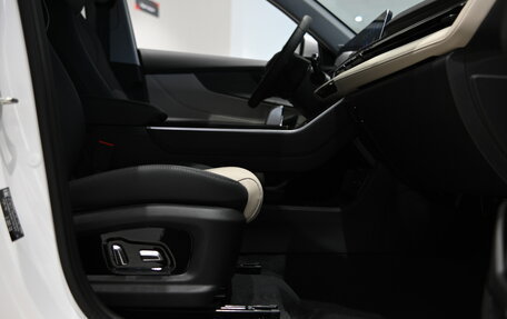 Chery Tiggo 4 I рестайлинг, 2025 год, 2 099 000 рублей, 10 фотография