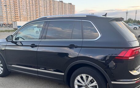 Volkswagen Tiguan II, 2021 год, 2 720 000 рублей, 2 фотография