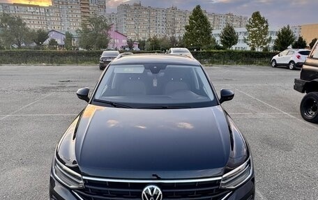 Volkswagen Tiguan II, 2021 год, 2 720 000 рублей, 5 фотография